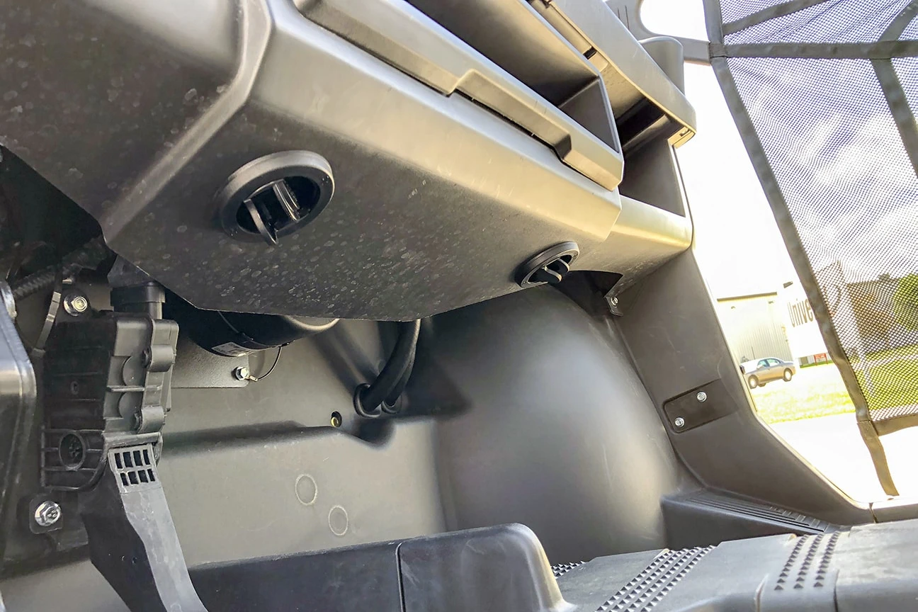 Inferno Cab Heaters Inferno CF Moto U-Force 1000 Inferno Cab Heater Kit With Defrost 2019 To 2020 - Image 7