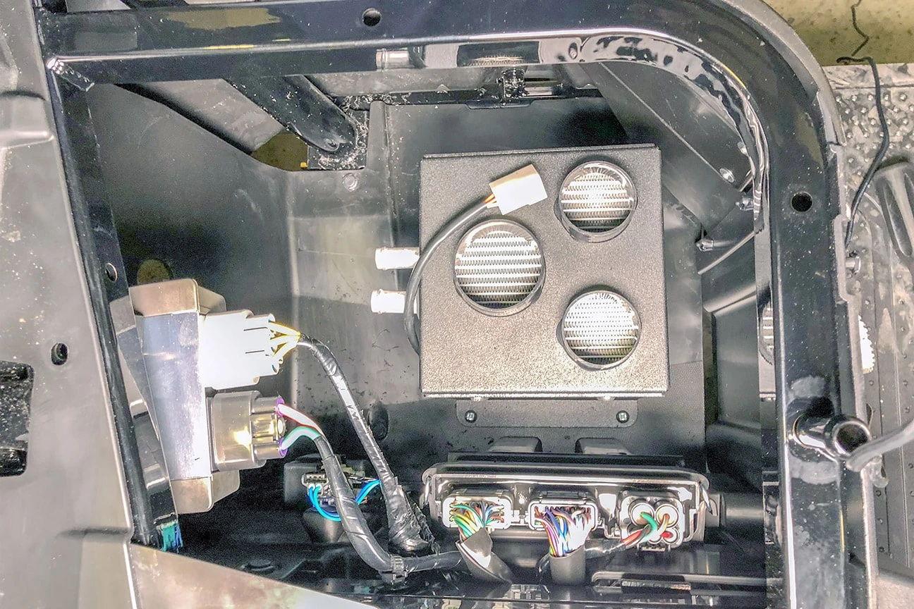 Inferno Cab Heaters Inferno Honda Pioneer 1000 Inferno Cab Heater Kit With Defrost 2016+ - Image 2