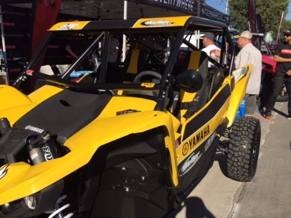 Axia Alloys Black 6" Convex Glass Folding Side Mirror - Image 3